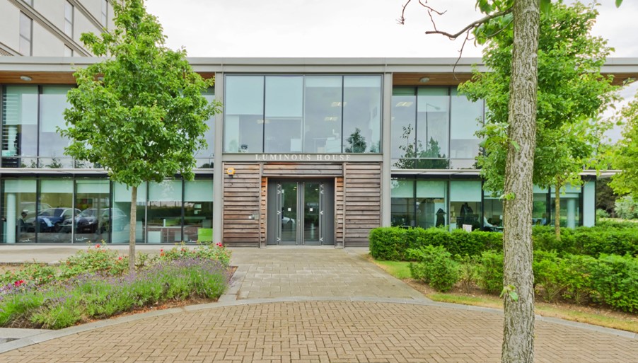Rare City Centre office investment with alternative use potential