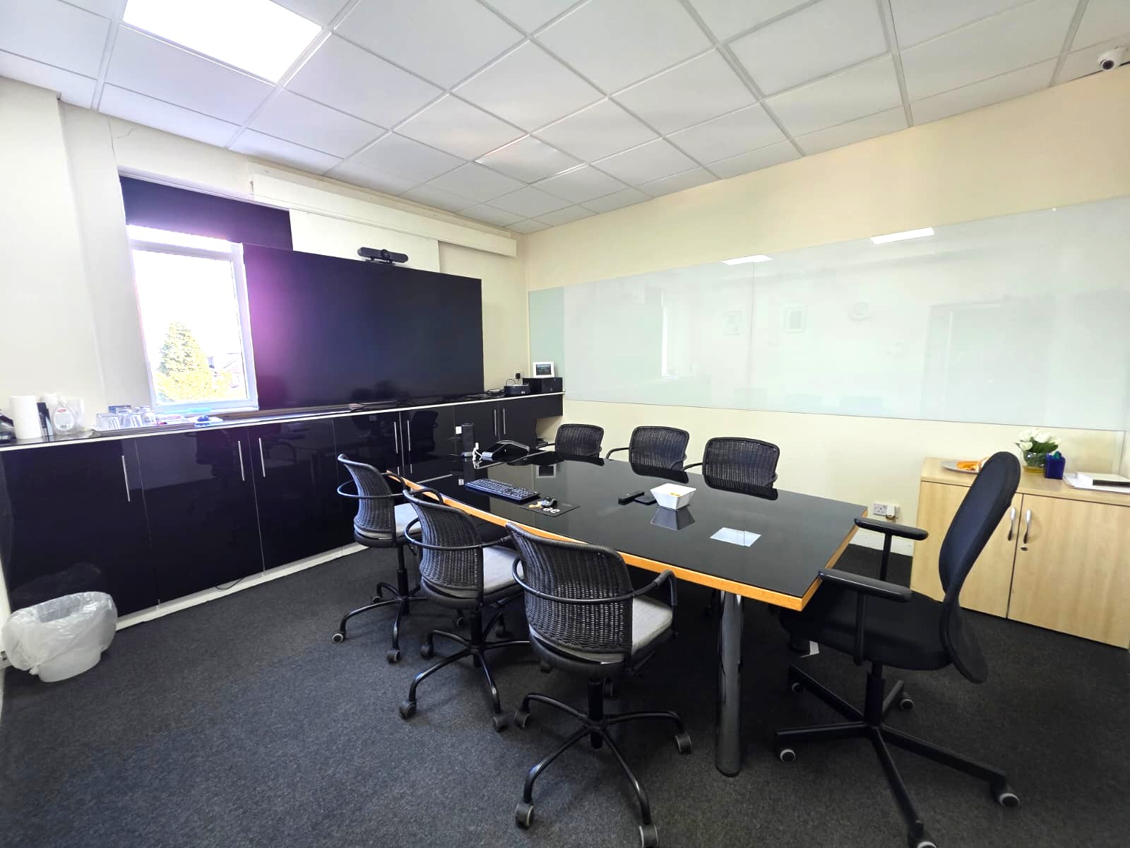 Fully fitted office to let at Uxbridge Road, Hayes UB4, offering 2 private offices, conference room, 3-desk workspace, kitchen and WC. Available at £1,200 pcm.